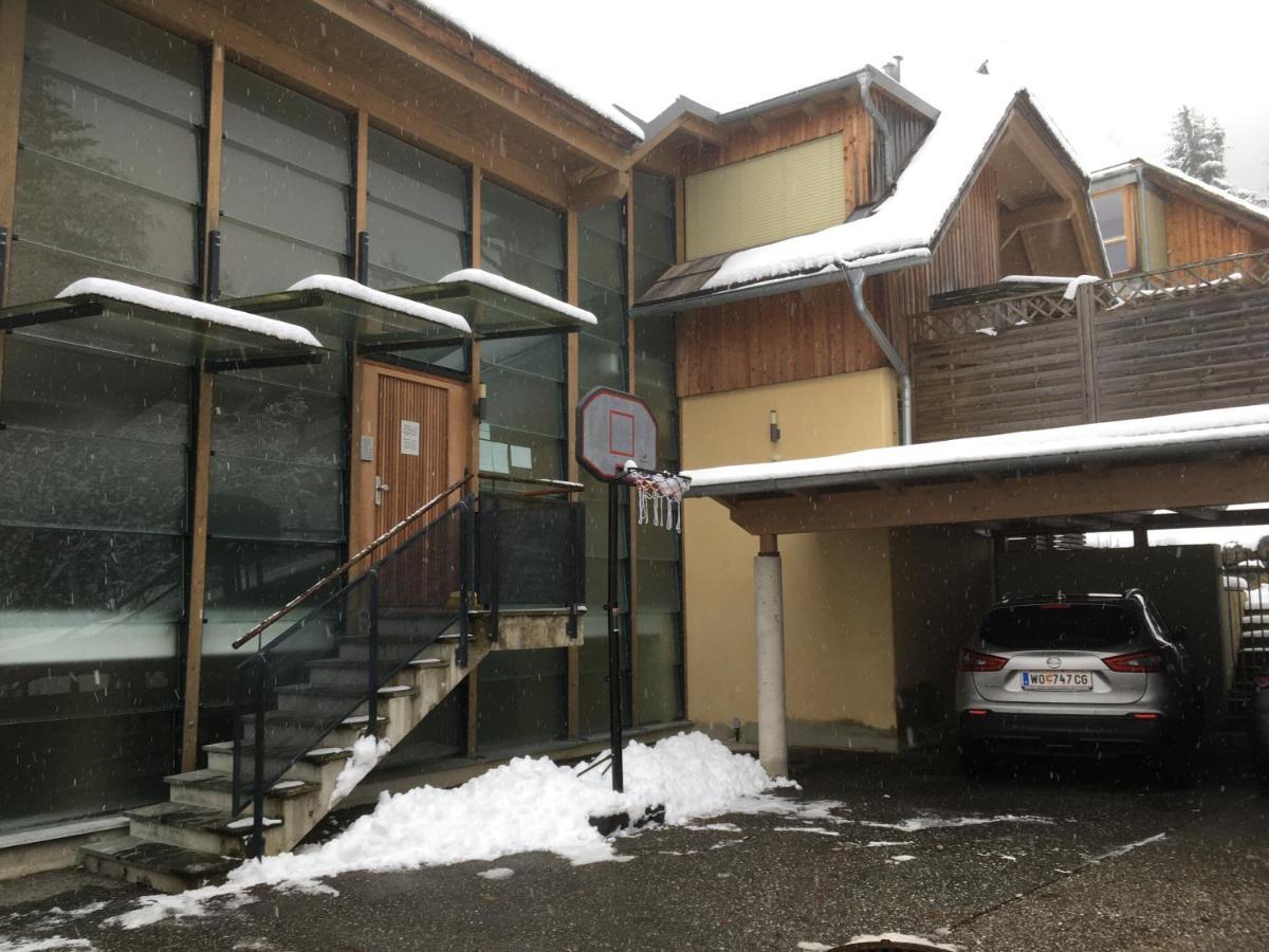 Ferienappartment In St Oswald - Bad Kleinkirchheim Naehe Der Skipiste Obertschern 外观 照片